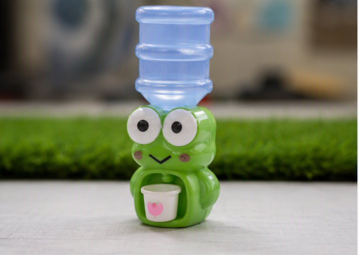 Miniature Frog Water-Dispenser