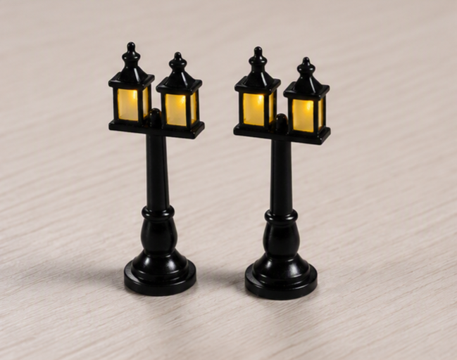 Miniature Hollywood Streetlight